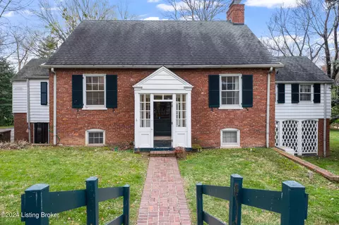 452 Swing Ln, Louisville, KY 40207