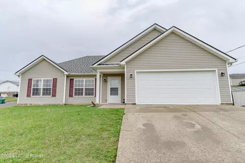 100 Derbyshire Ct, Radcliff, KY 40160