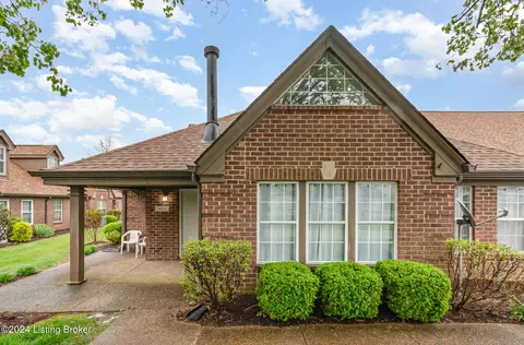 404 Eastbridge Ct, Louisville, KY 40223