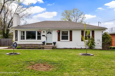 203 Spring Garden Dr, Louisville, KY 40218
