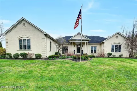 7330 Old Zaring Rd, Crestwood, KY 40014