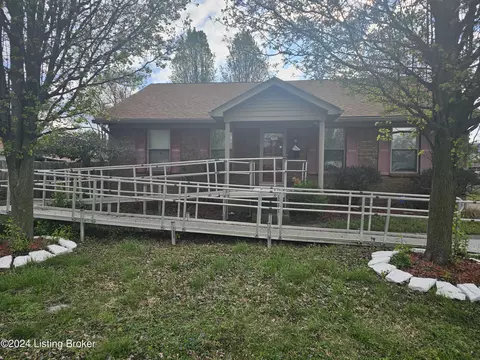 7307 Helen Ave, Louisville, KY 40258