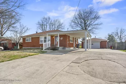 8115 Judge Blvd, Louisville, KY 40219