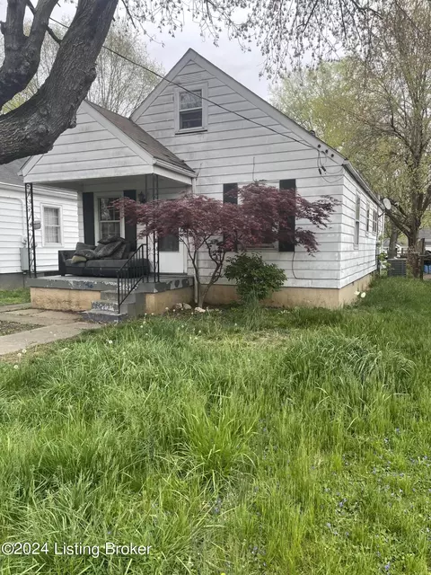3721 Craig Ave, Louisville, KY 40215
