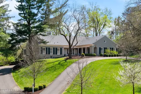 111 Tribal Rd, Louisville, KY 40207