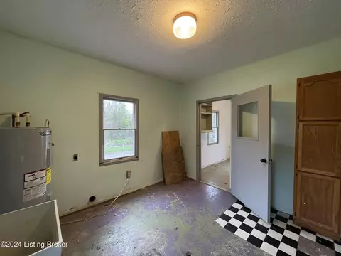 Other - 810 Thomas Hill Rd, Madison, IN 47250 photo 4 of 13