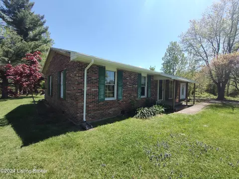 Exterior - 810 Thomas Hill Rd, Madison, IN 47250 photo 11 of 11