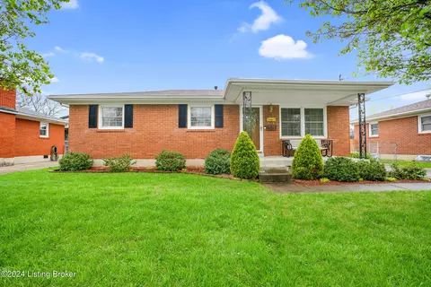 11617 Gamay Ln, Louisville, KY 40272