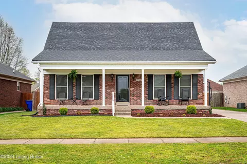 7233 Strive Ln, Louisville, KY 40258
