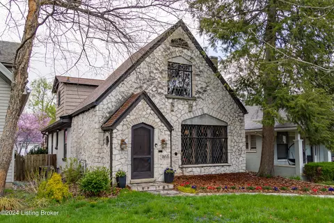 1655 Eastern Pkwy, Louisville, KY 40204
