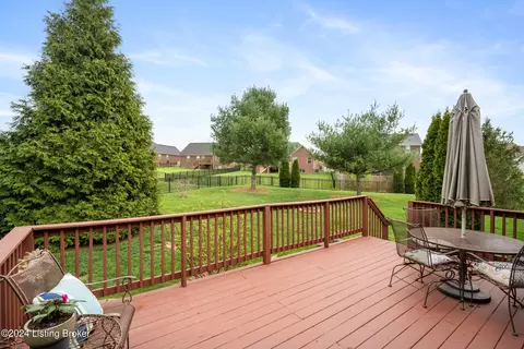 Exterior - 154 Cornucopia Ct, Mount Washington, KY 40047 photo 6 of 12