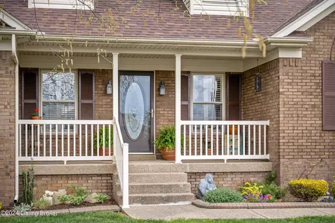 Exterior - 154 Cornucopia Ct, Mount Washington, KY 40047 photo 2 of 12