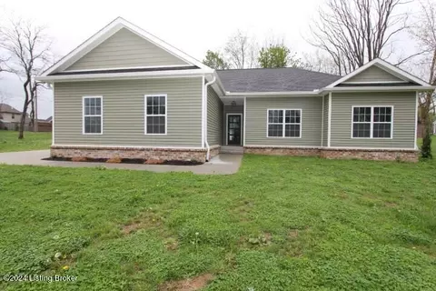 408 Carlton Dr, Lawrenceburg, KY 40342