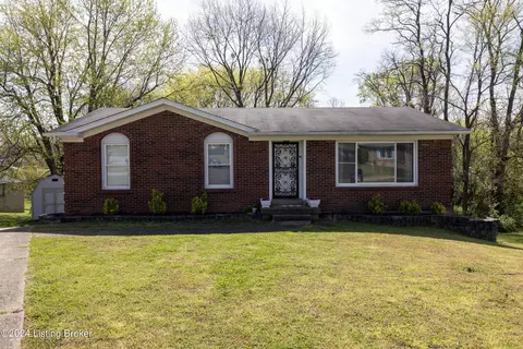 5607 Zorra Ct, Louisville, KY 40291