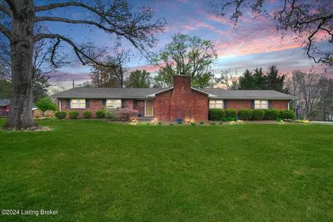 11705 E Arbor Dr, Louisville, KY 40223