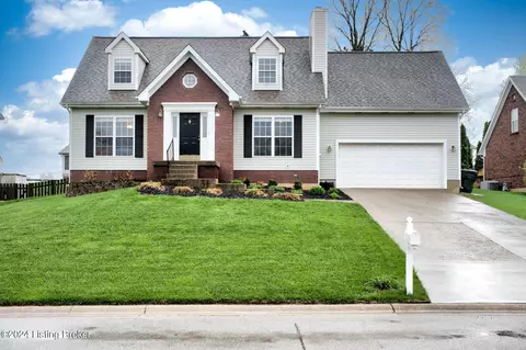 10106 John Ashley Ct, Louisville, KY 40299