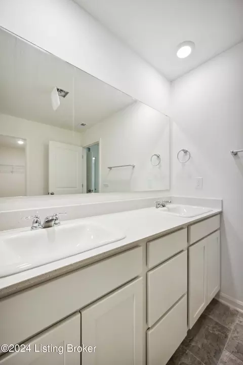 Bath - 116 Beech Tree Ct, Brooks, KY 40109 photo 3 of 9