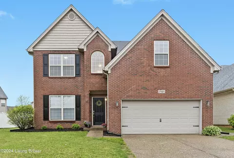 7121 Black Walnut Cir, Louisville, KY 40229