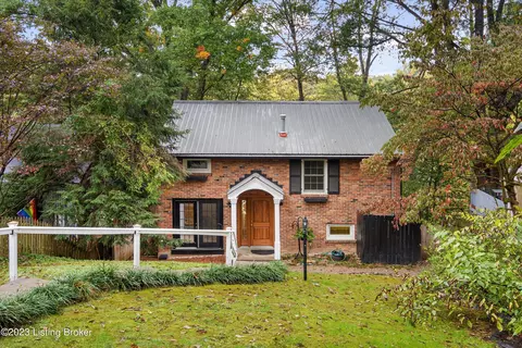 2426 Cross Hill Rd, Louisville, KY 40206