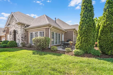 18616 Chadwick Glen Cir, Louisville, KY 40245