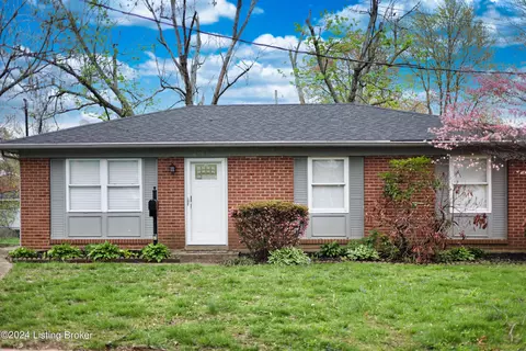 8105 Carnes Dr, Louisville, KY 40219