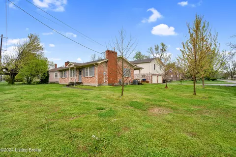 4910 Greenwood Rd, Louisville, KY 40258