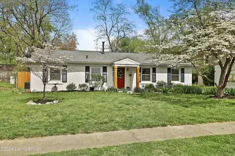 8513 Blossom Ln, Louisville, KY 40242