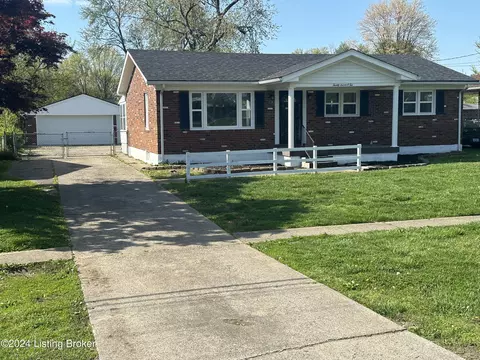2702 Crums Ln, Louisville, KY 40216