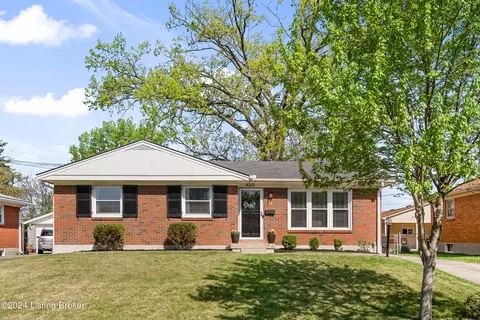 4213 Blossomwood Dr, Louisville, KY 40220