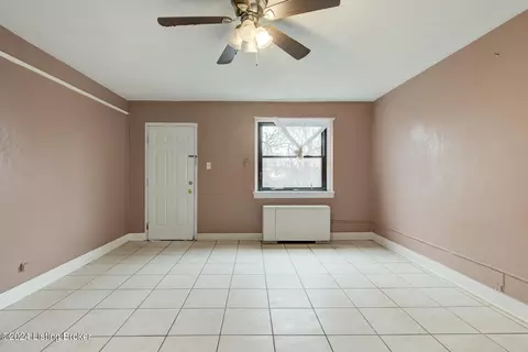 3320 Bardstown Rd #V7, Louisville, KY 40218