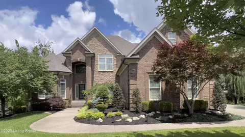 10911 Rock Valley Ct, Louisville, KY 40241