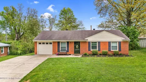 2105 Ben Ali Rd, Louisville, KY 40223