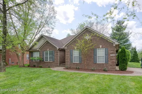 12410 Wynmeade Pl, Louisville, KY 40223