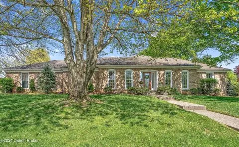 1803 Girard Dr, Louisville, KY 40222