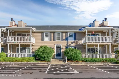410 Mockingbird Valley Rd #24, Louisville, KY 40207