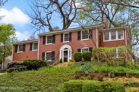 2504 Saratoga Dr, Louisville, KY 40205