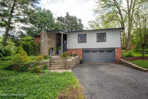 223 Choctaw Rd, Louisville, KY 40207