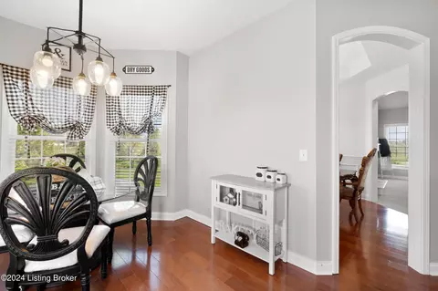 Dining - 1405 Stringer Ln, Mount Washington, KY 40047 photo 3 of 6