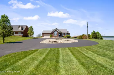 1405 Stringer Ln, Mount Washington, KY 40047