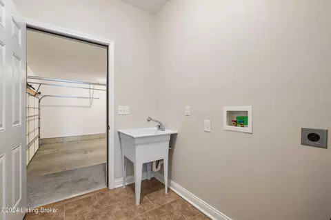 Other - 1405 Stringer Ln, Mount Washington, KY 40047 photo 6 of 7