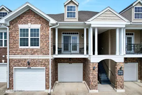 10203 Lark Meadow Dr #204, Louisville, KY 40291