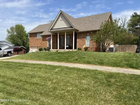 525 Michigan Ave, Elizabethtown, KY 42701