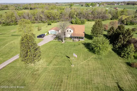2960 Old Bloomfield Rd, Bardstown, KY 40004