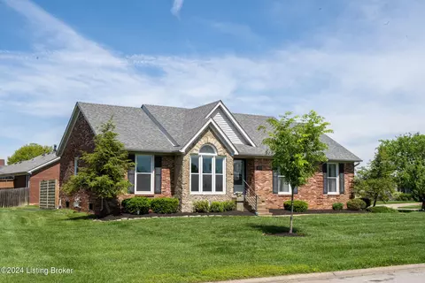 409 Olde Colony Cv, Louisville, KY 40214