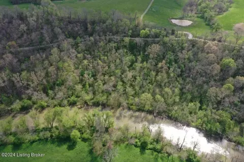 543 Trent Ln # A, Willisburg, KY 40078