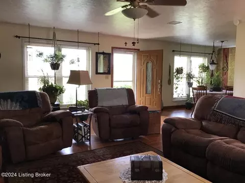 Living - 166 Doris Way, Brooks, KY 40109 photo 2 of 4