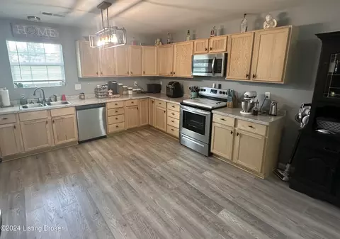 230 Nelson Ave, Chaplin, KY 40012 photo 11