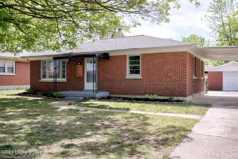 5212 Witten Dr, Louisville, KY 40258