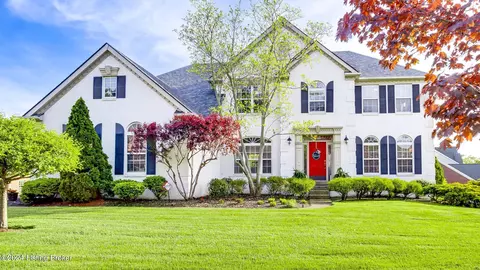 4031 Whiteblossom Ct, Louisville, KY 40241