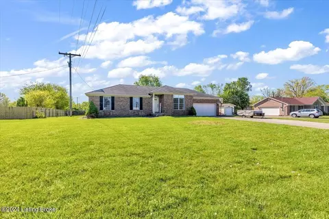144 Senate Ln, Mount Washington, KY 40047